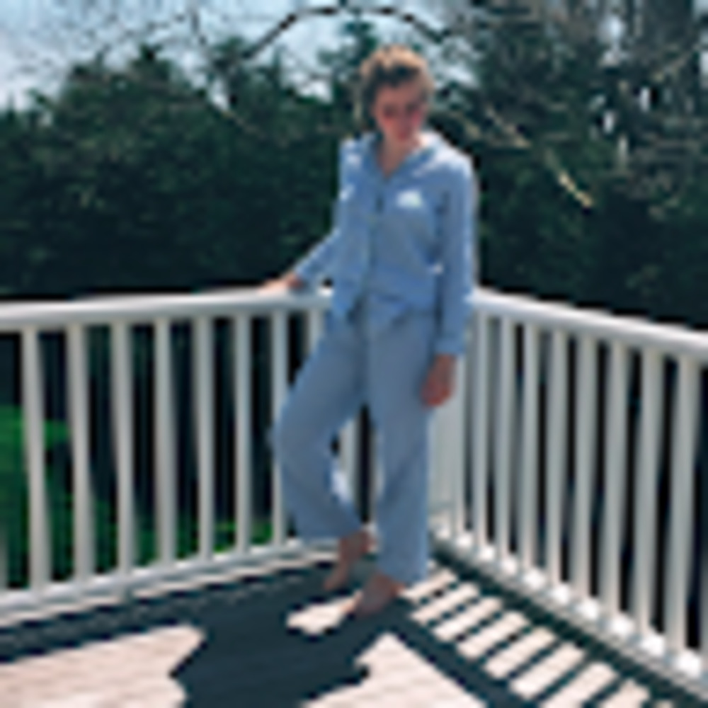 Meet your Posher, Elizabeth